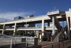デューブリッジ歩道橋補修工事